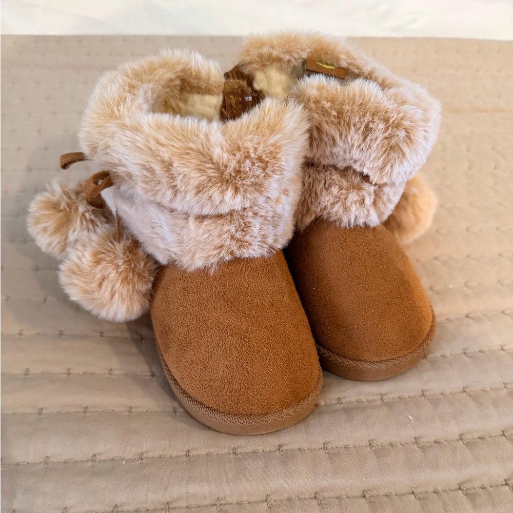 Cozy Tan Faux Fur Baby Booties